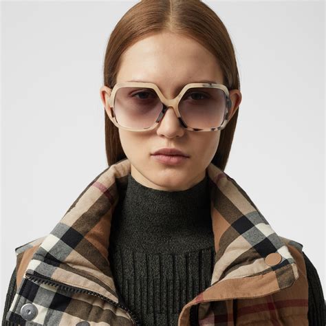 burberry oversized square sunglasses